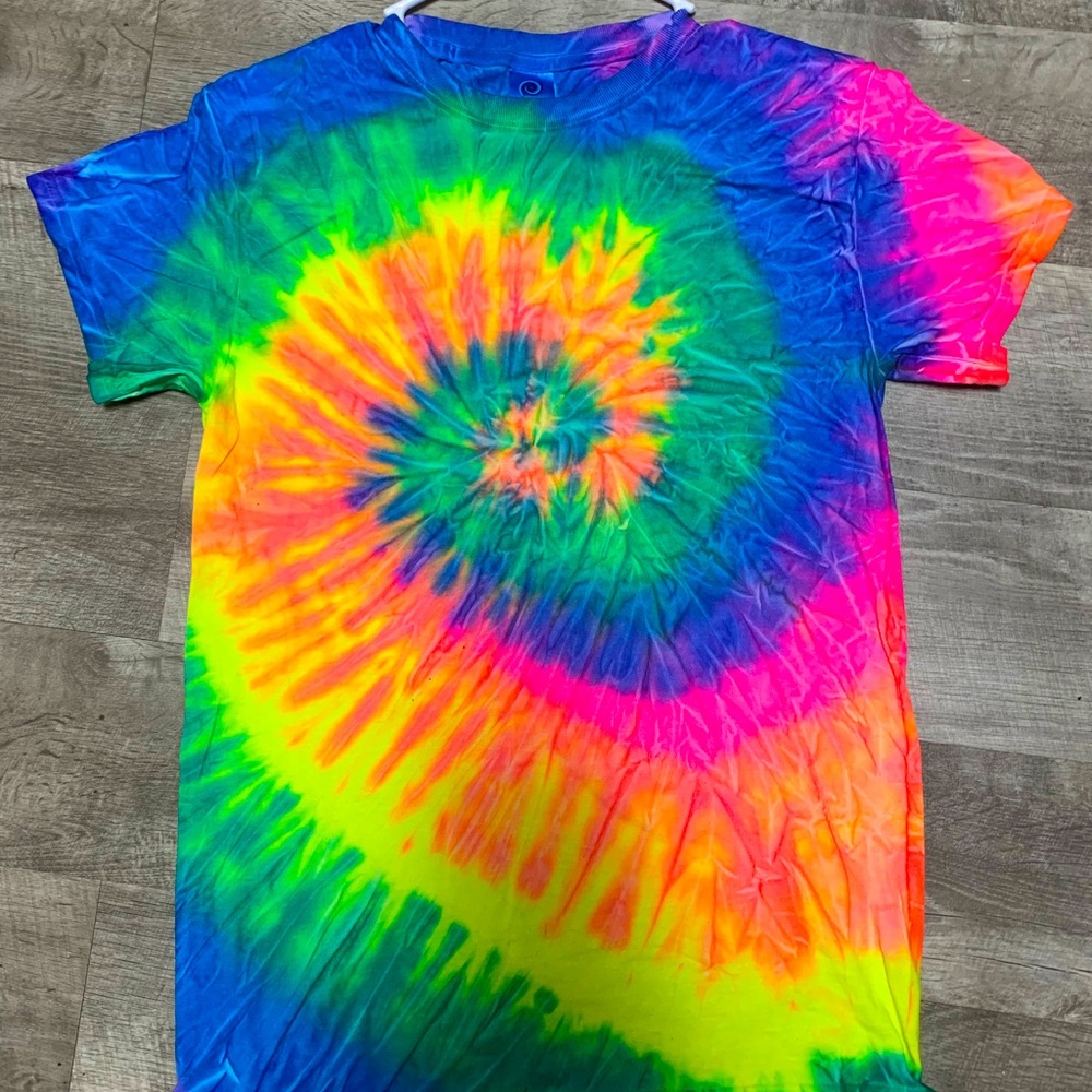Tye Dye Short Sleeve Shirts